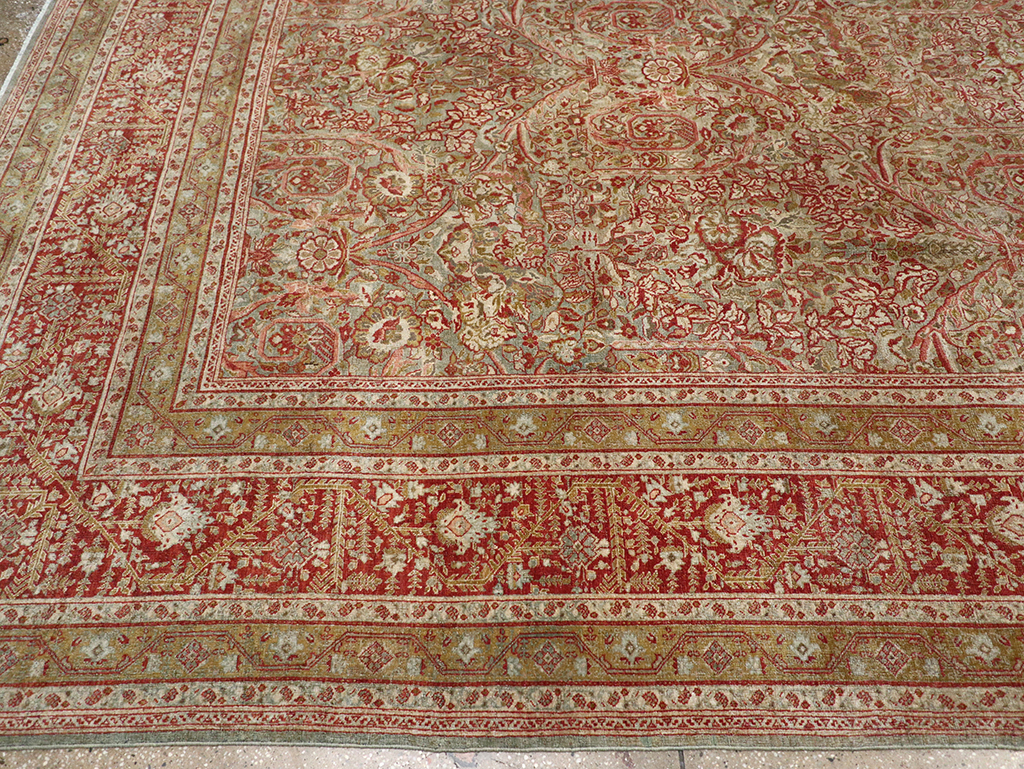 Antique Persian Tabriz Large Carpet, No.31263 - Galerie Shabab