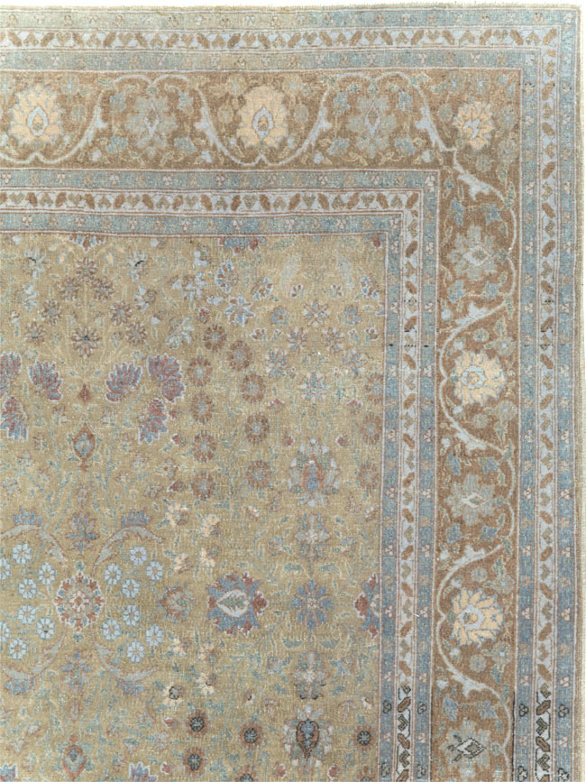 Vintage Turkish Sivas Accent Carpet, No.31264 - Galerie Shabab