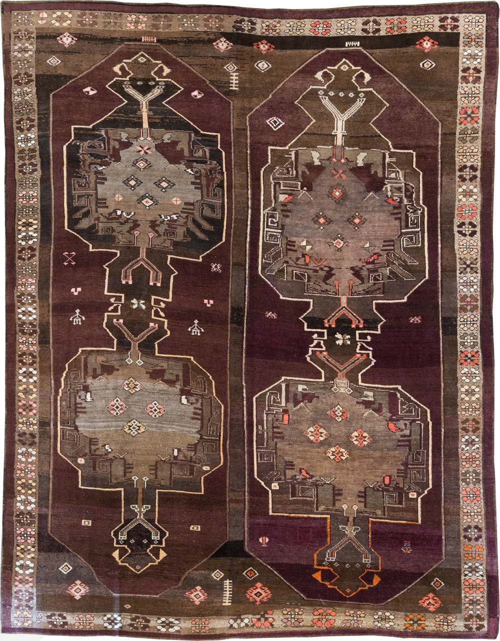 Vintage Turkish Anatolian Large Room Size Carpet, No.31269 - Galerie Shabab