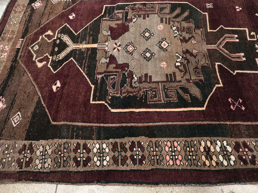 Vintage Turkish Anatolian Large Room Size Carpet, No.31269 - Galerie Shabab