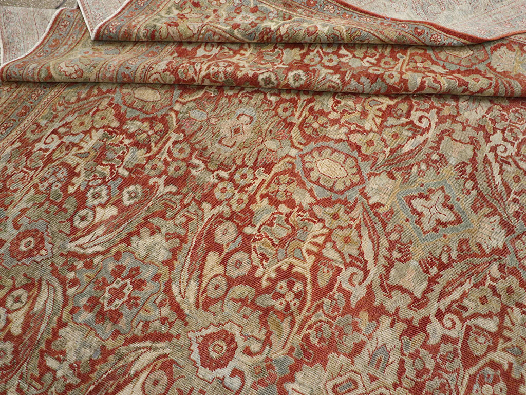 Antique Persian Mahal Room Size Carpet, No.31270 - Galerie Shabab