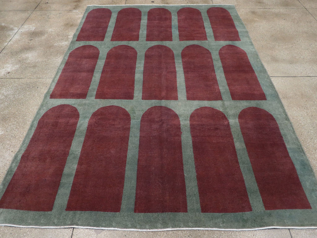 Vintage Turkish Art Deco Stye Room Size Carpet, No.31271 - Galerie Shabab