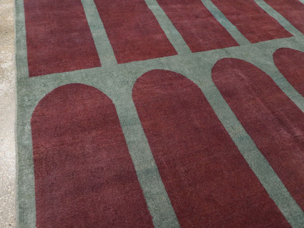 Vintage Turkish Art Deco Stye Room Size Carpet, No.31271 - Galerie Shabab