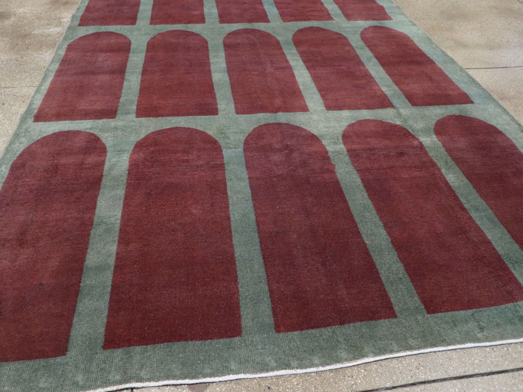 Vintage Turkish Art Deco Stye Room Size Carpet, No.31271 - Galerie Shabab