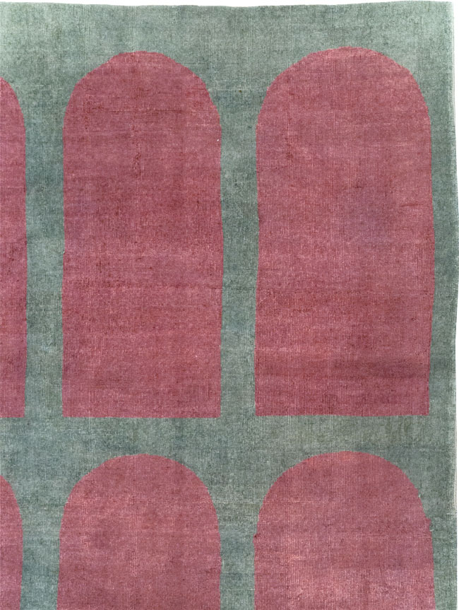 Vintage Turkish Art Deco Style Room Size Carpet, No.31273 - Galerie Shabab