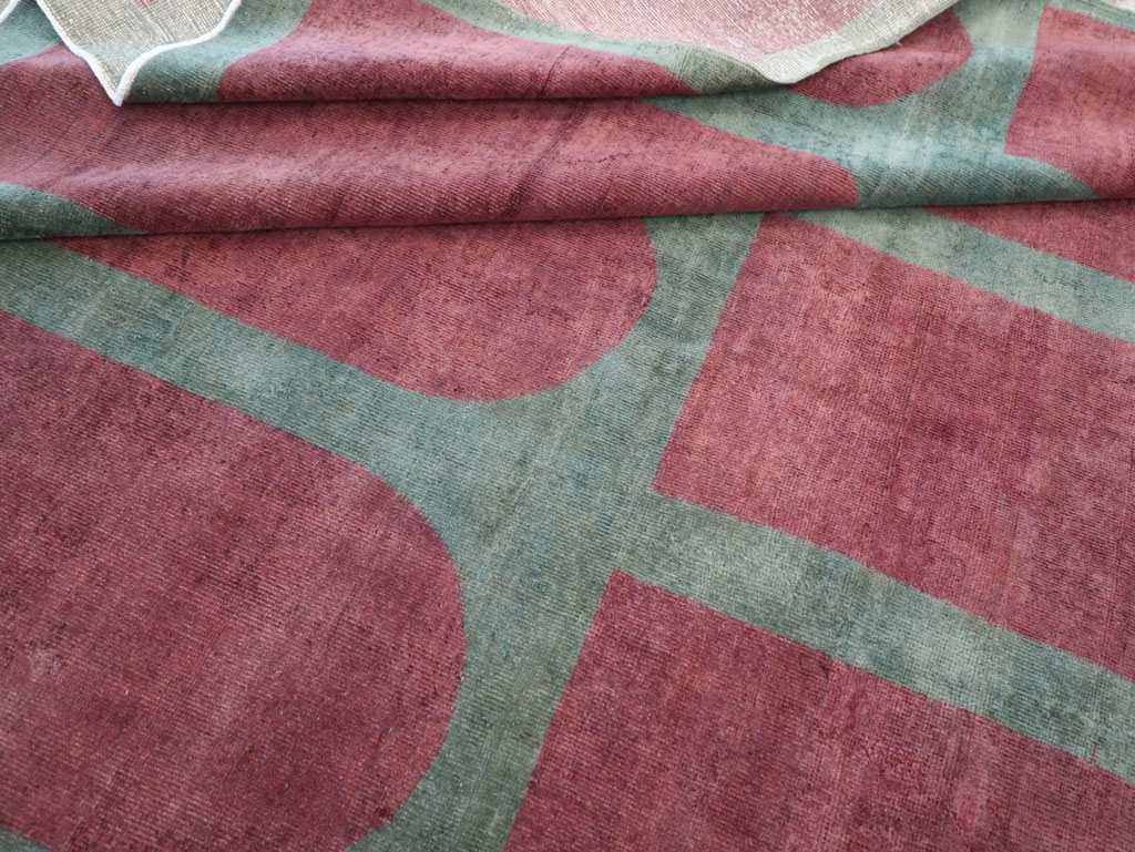 Vintage Turkish Art Deco Style Room Size Carpet, No.31273 - Galerie Shabab