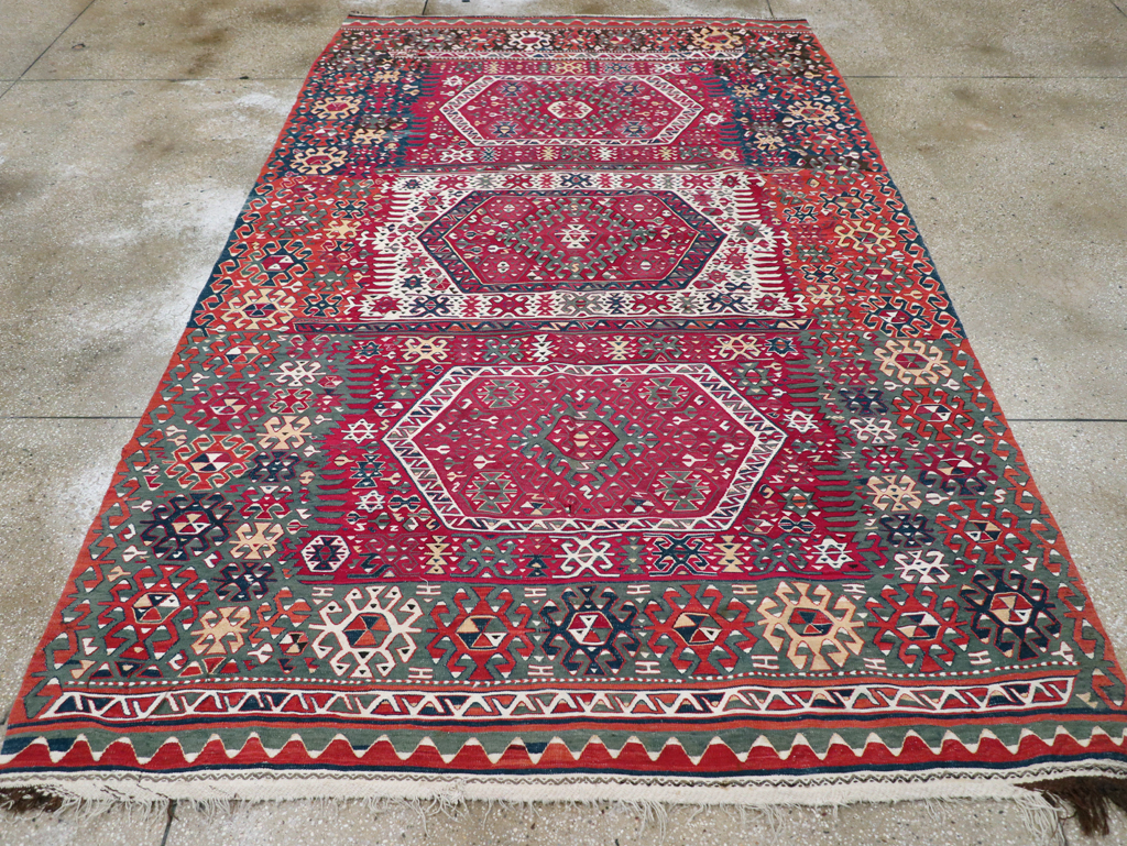 Antique Turkish Flatweave Kilim Accent Carpet, No.31275 - Galerie Shabab