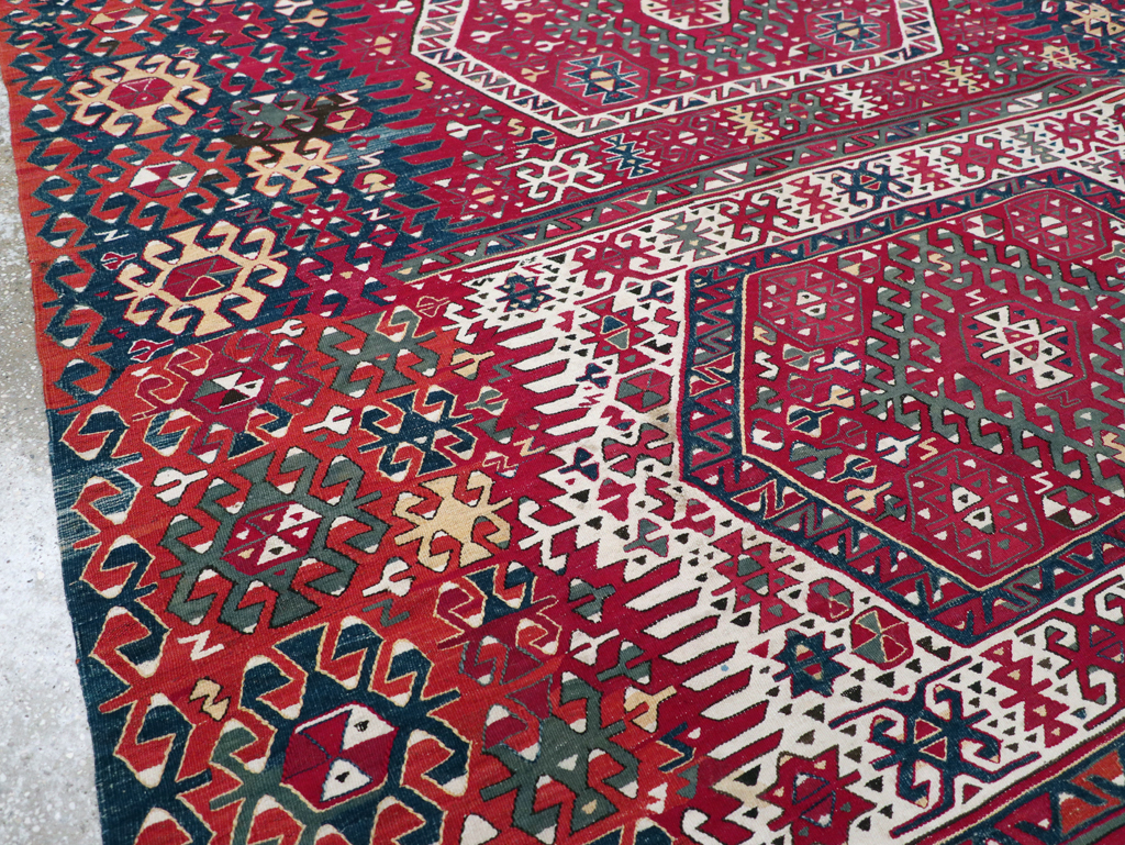 Antique Turkish Flatweave Kilim Accent Carpet, No.31275 - Galerie Shabab