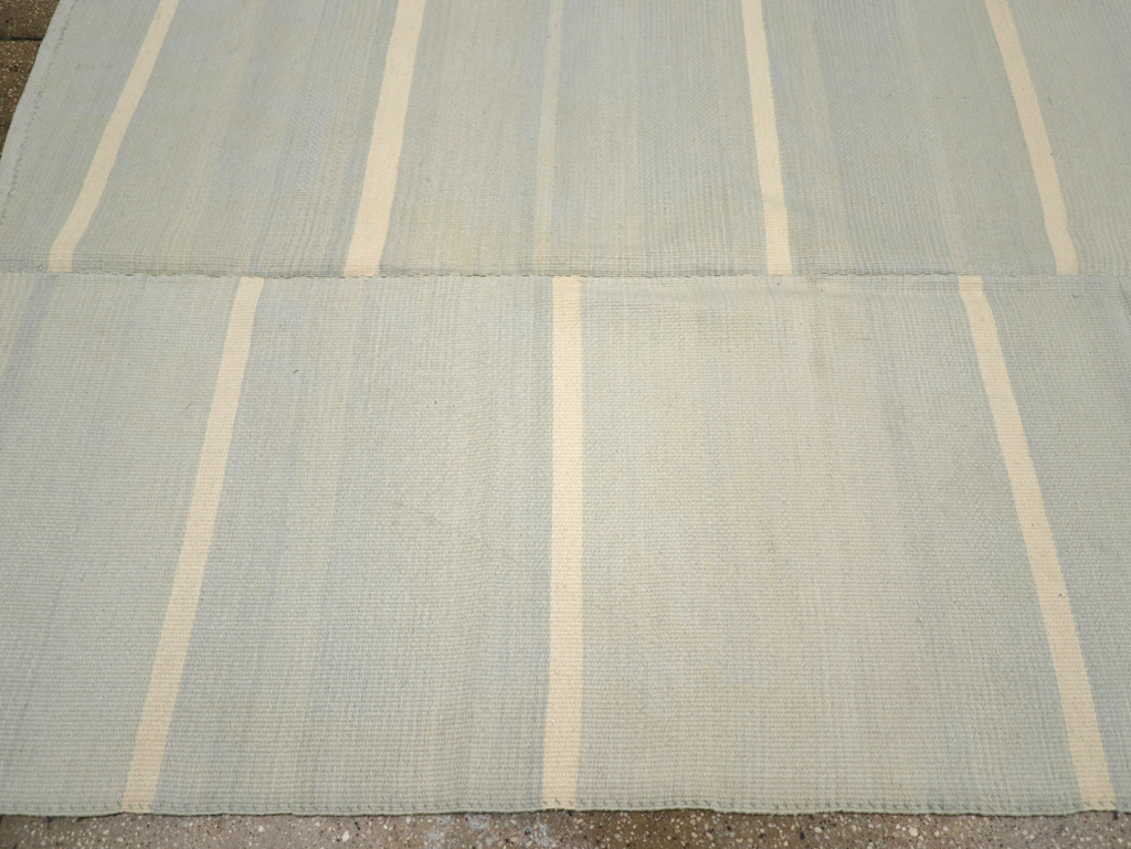 Contemporary Turkish Flatweave Kilim Room Size Carpet, No.31277 - Galerie Shabab