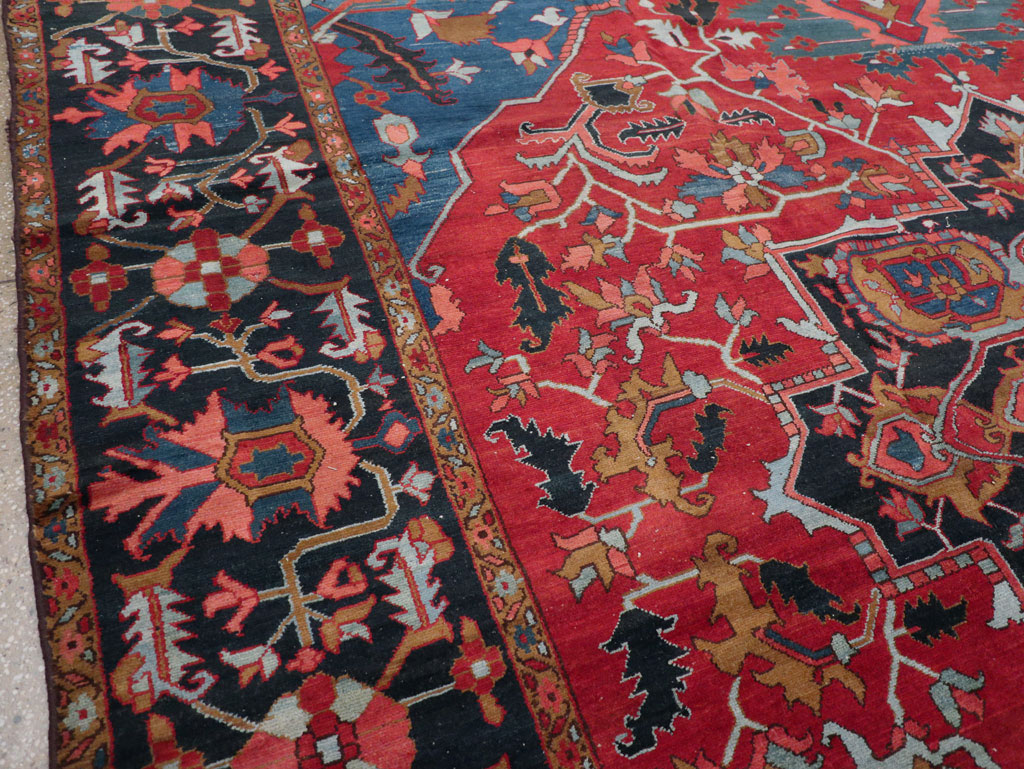 Antique Persian Heriz Room Size Carpet, No.31279 - Galerie Shabab
