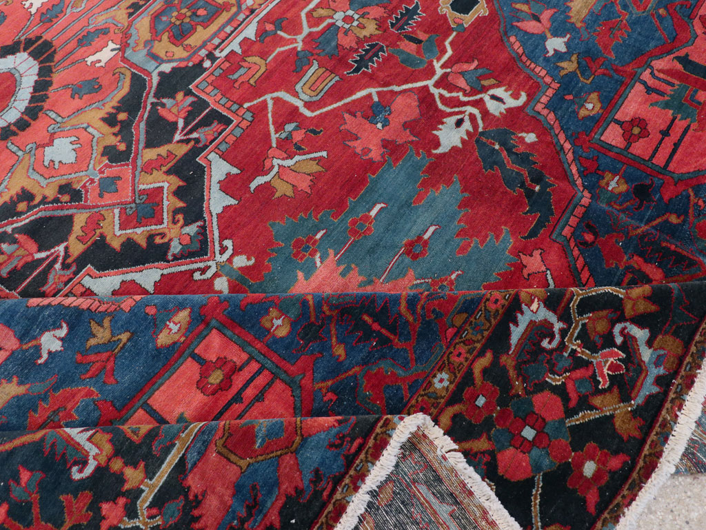 Antique Persian Heriz Room Size Carpet, No.31279 - Galerie Shabab