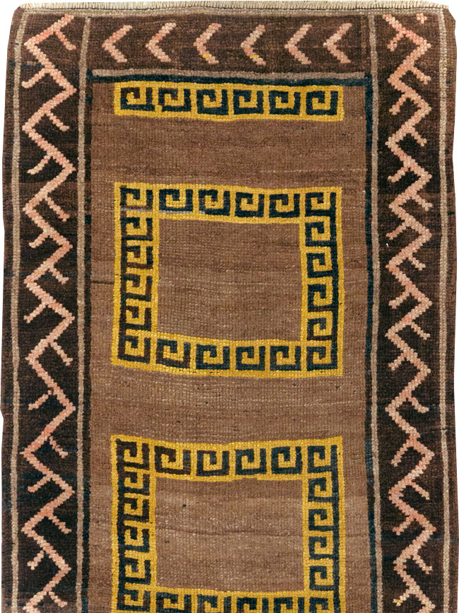 Vintage Turkish Anatolian Tribal Runner, No.31280 - Galerie Shabab