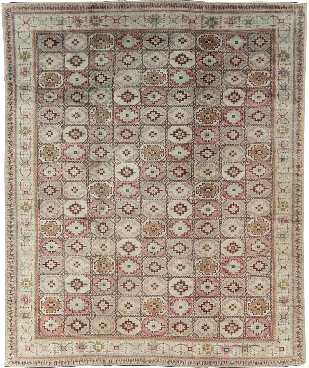 Tribal Turkoman Inspired Vintage Turkish Oushak Room Size Carpet, No.31281 - Galerie Shabab