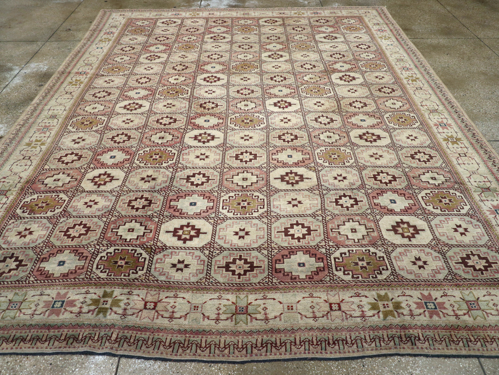 Tribal Turkoman Inspired Vintage Turkish Oushak Room Size Carpet, No.31281 - Galerie Shabab