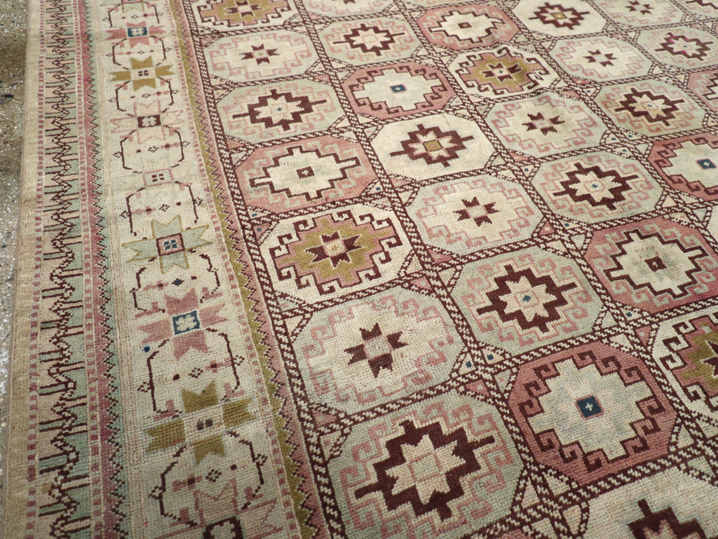 Tribal Turkoman Inspired Vintage Turkish Oushak Room Size Carpet, No.31281 - Galerie Shabab