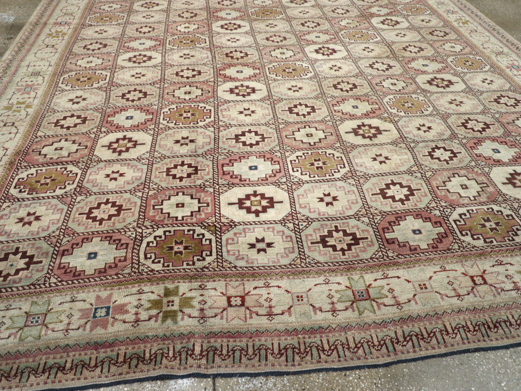 Tribal Turkoman Inspired Vintage Turkish Oushak Room Size Carpet, No.31281 - Galerie Shabab