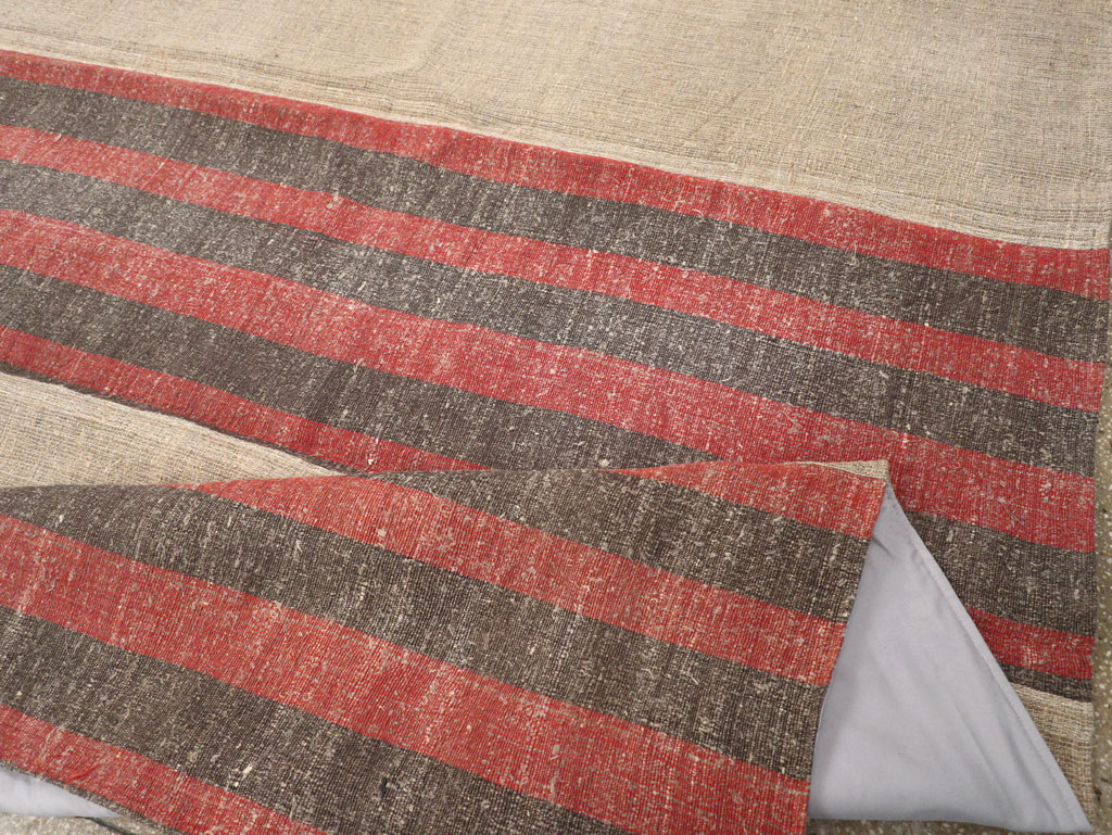 Vintage Turkish Flatweave Kilim Room Size Carpet, No.31284 - Galerie Shabab