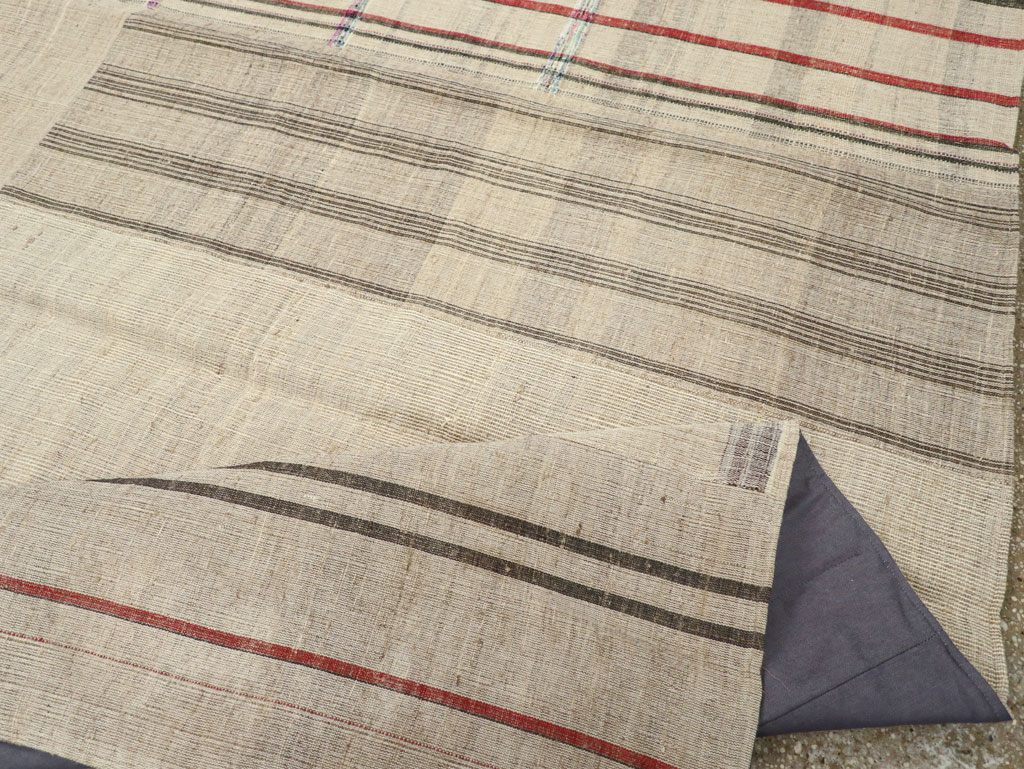 Vintage Turkish Flatweave Kilim Room Size Carpet, No.31285 - Galerie Shabab