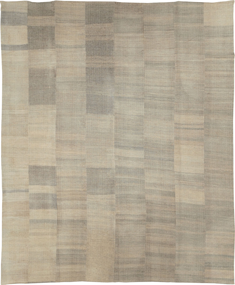 Vintage Turkish Flatweave Kilim Large Room Size Carpet, No.31291 - Galerie Shabab