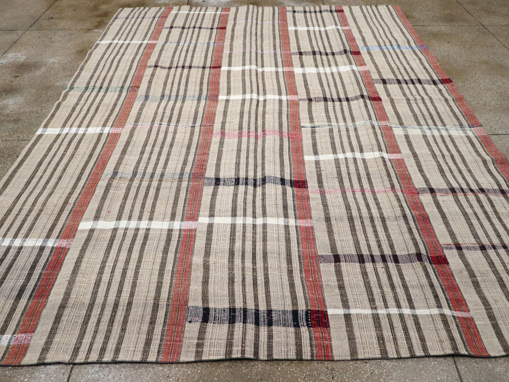 Vintage Turkish Flatweave Kilim Room Size Carpet, No.31294 - Galerie Shabab