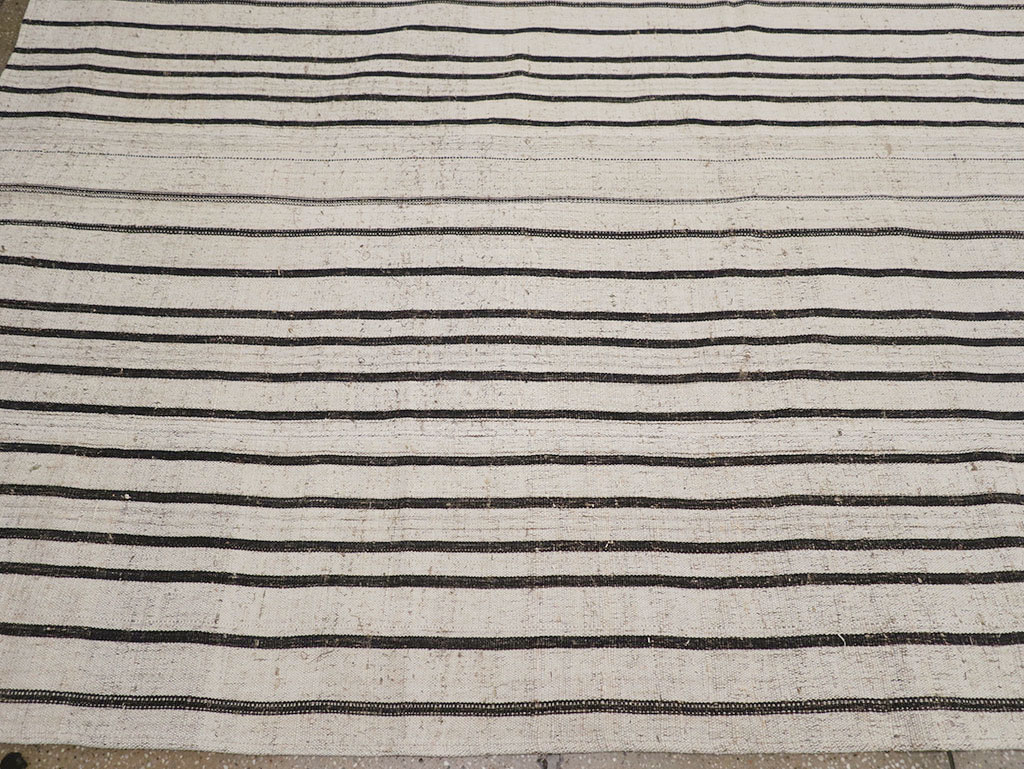 Vintage Turkish Flatweave Kilim , No.31296 - Galerie Shabab