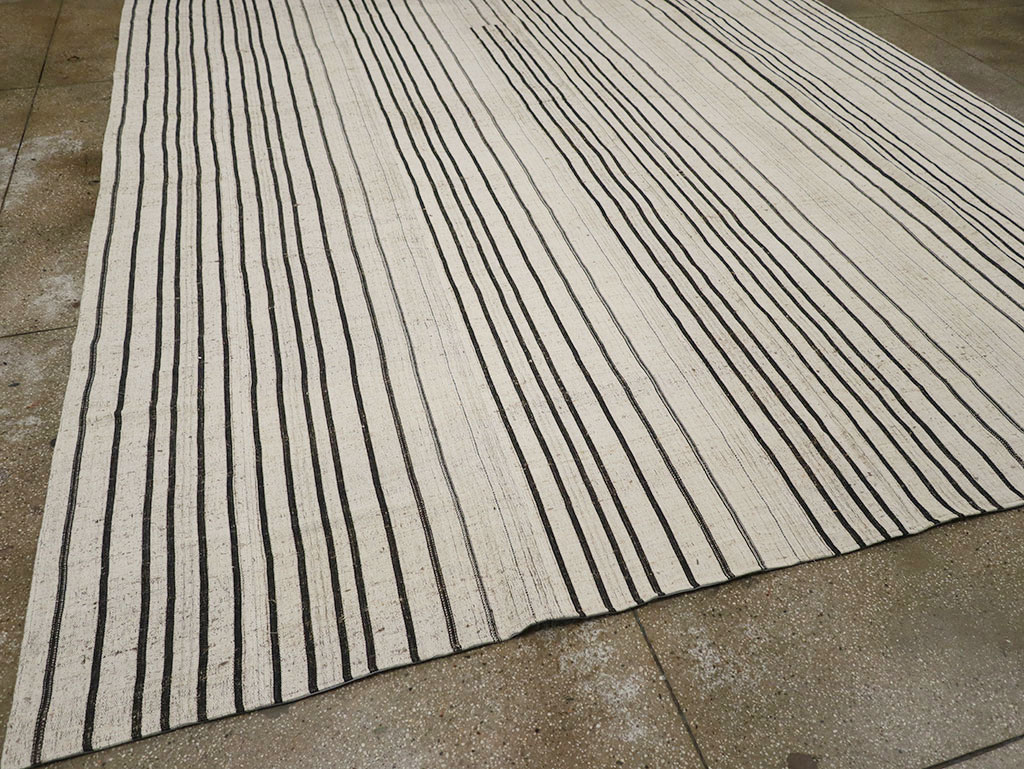Vintage Turkish Flatweave Kilim , No.31296 - Galerie Shabab