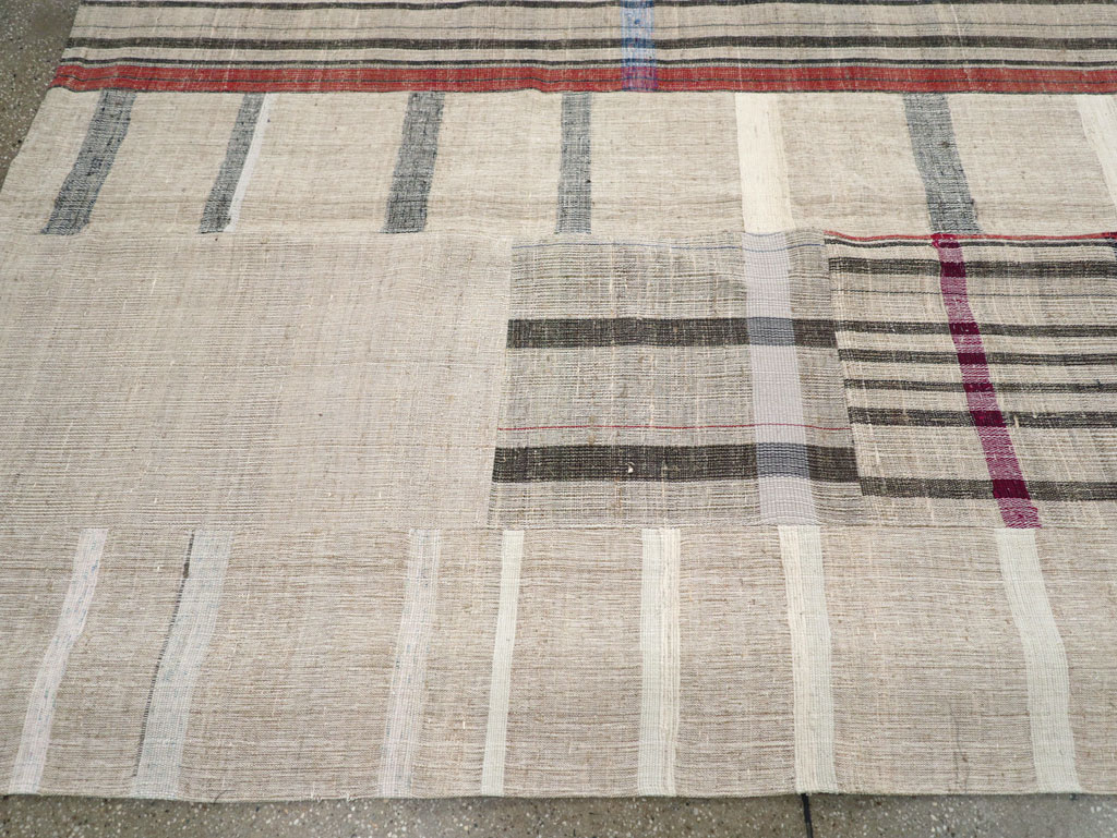 Vintage Turkish Flatweave Kilim Room Size Carpet, No.31297 - Galerie Shabab