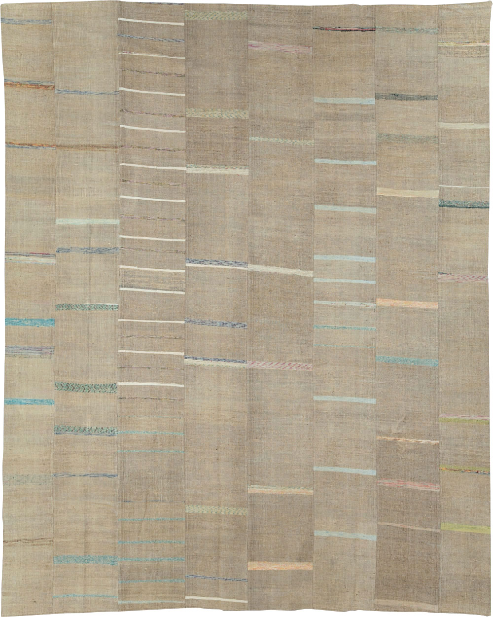 Vintage Turkish Flatweave Kilim Room Size Carpet, No.31298 - Galerie Shabab