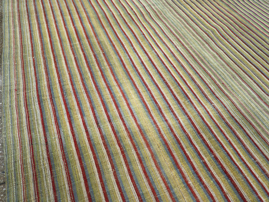 Vintage Turkish Flatweave Kilim Room Size Carpet, No.31299 - Galerie Shabab