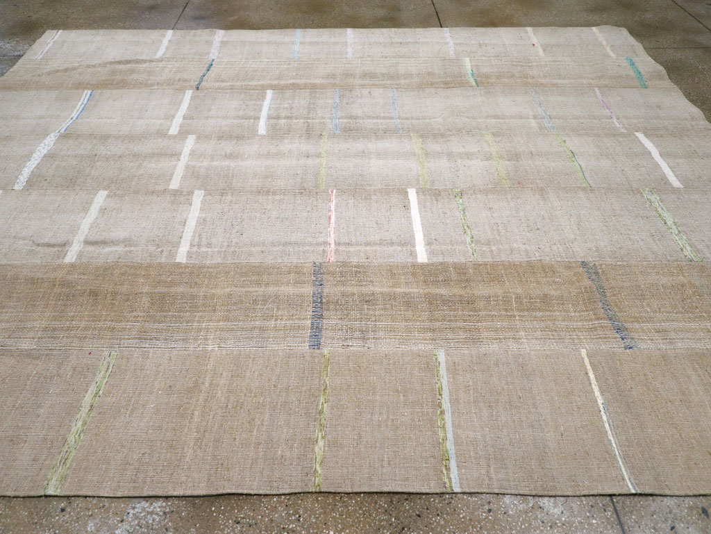 Vintage Turkish Flatweave Kilim Room Size Carpet, No.31301 - Galerie Shabab