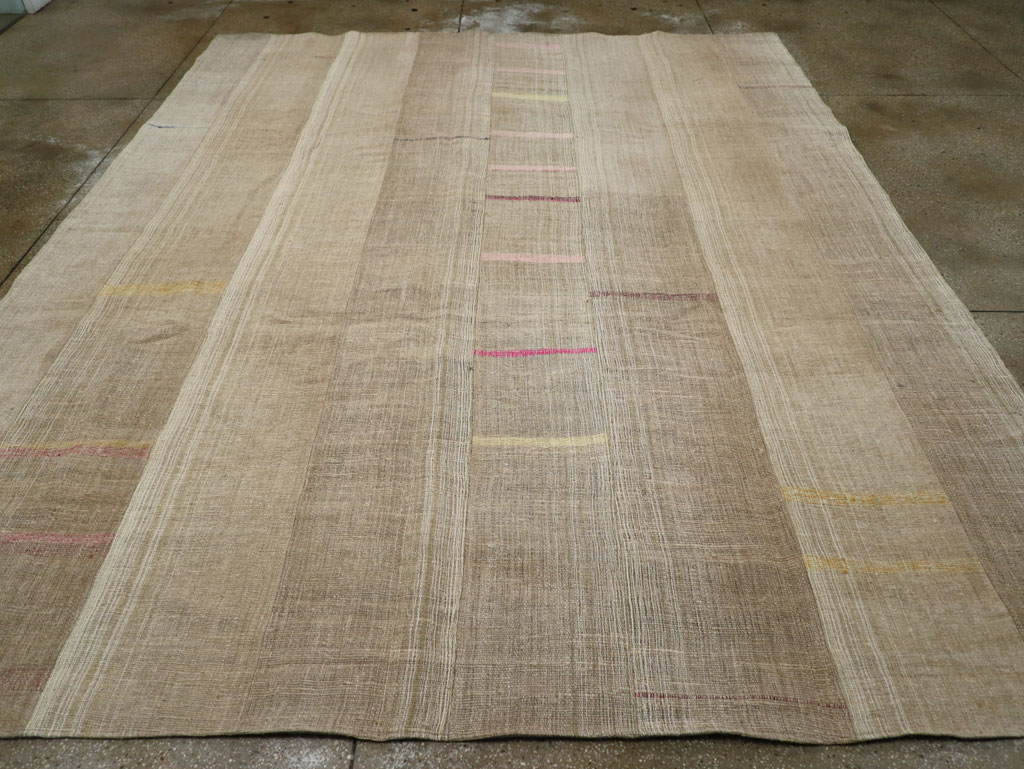 Vintage Turkish Flatweave Kilim Room Size Carpet, No.31302 - Galerie Shabab