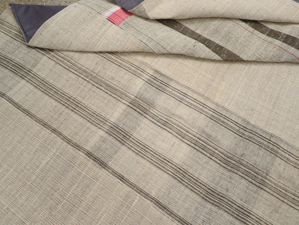 Vintage Turkish Flatweave Kilim Room Size Carpet, No.31307 - Galerie Shabab