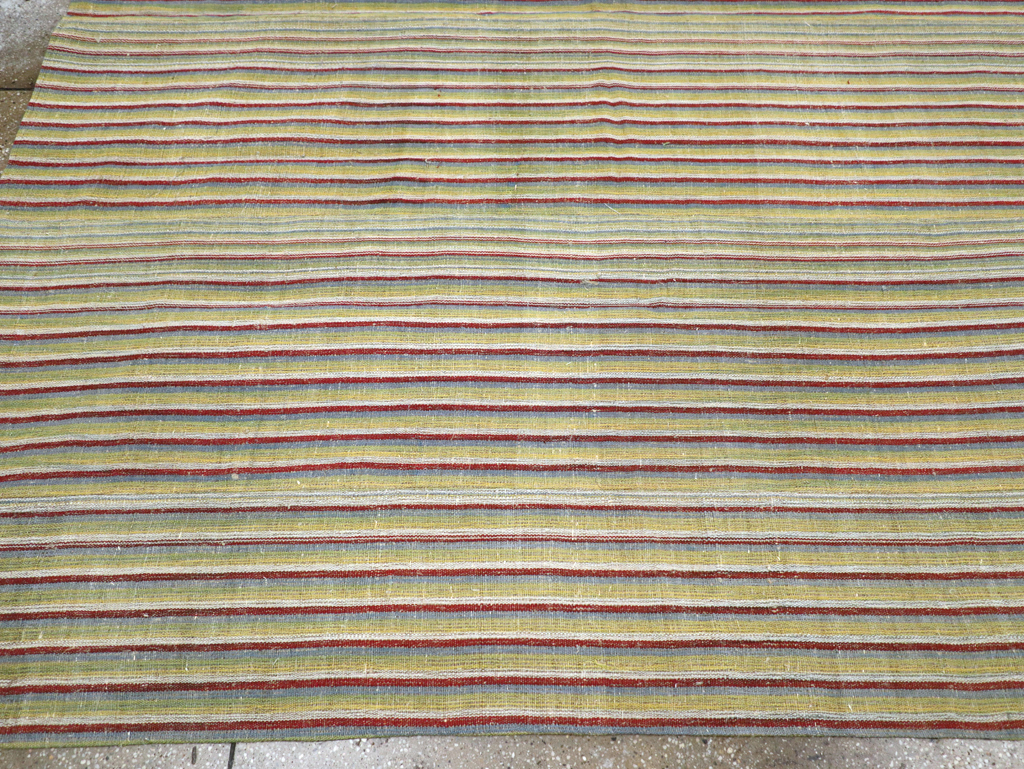Vintage Turkish Flatweave Kilim Room Size Carpet, No.31309 - Galerie Shabab