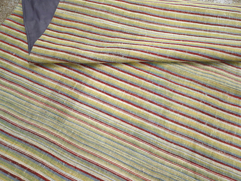 Vintage Turkish Flatweave Kilim Room Size Carpet, No.31309 - Galerie Shabab