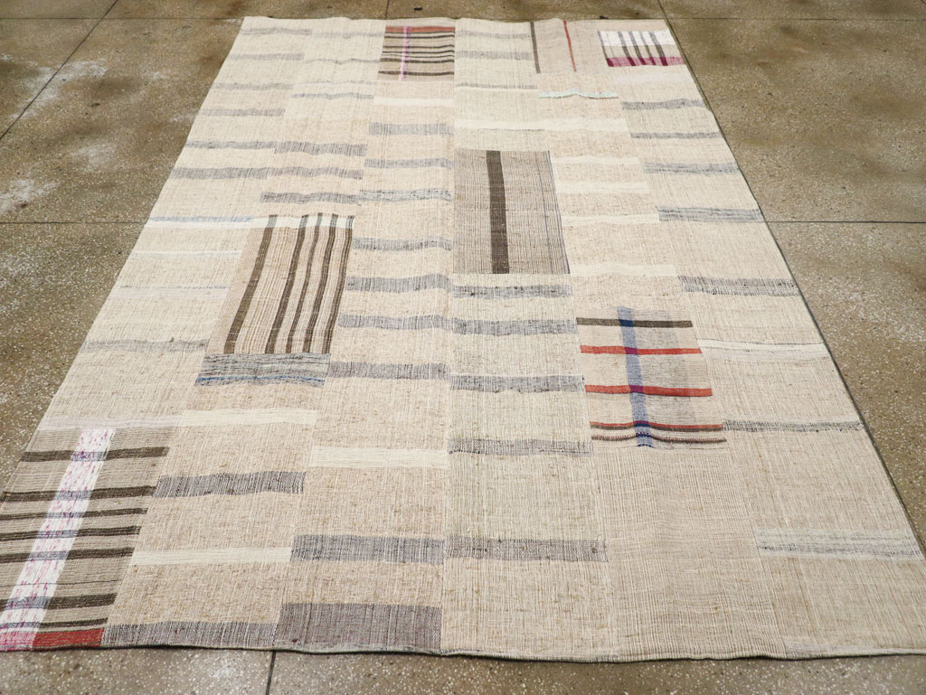 Vintage Turkish Flatweave Kilim Small Room Size Rug, No.31312 - Galerie Shabab