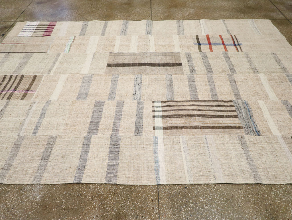 Vintage Turkish Flatweave Kilim Small Room Size Rug, No.31312 - Galerie Shabab