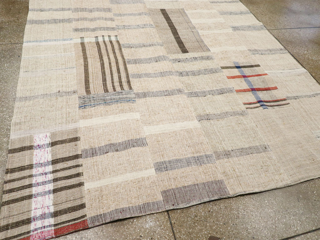 Vintage Turkish Flatweave Kilim Small Room Size Rug, No.31312 - Galerie Shabab