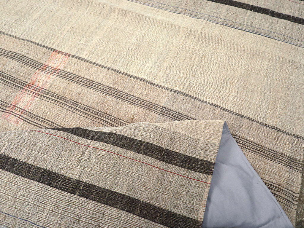 Vintage Turkish Flatweave Kilim Room Size Carpet, No.31313 - Galerie Shabab