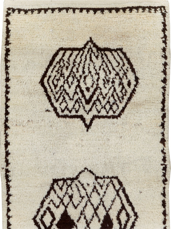 Vintage Turkish Anatolian Runner, No.31315 - Galerie Shabab