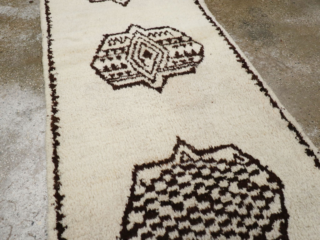 Vintage Turkish Anatolian Runner, No.31315 - Galerie Shabab