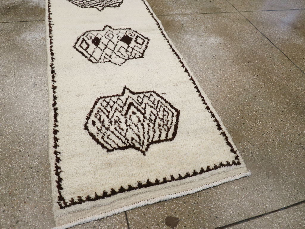Vintage Turkish Anatolian Runner, No.31315 - Galerie Shabab