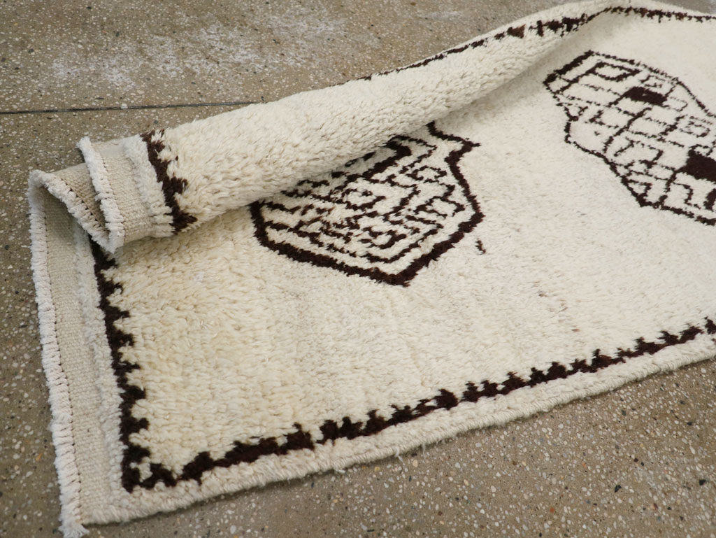 Vintage Turkish Anatolian Runner, No.31315 - Galerie Shabab