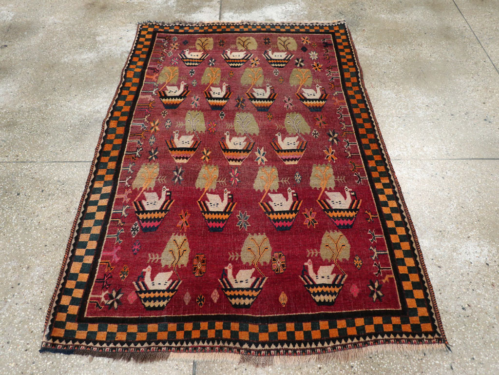 Vintage Persian Pictorial Gabbeh Accent Rug, No.31316 - Galerie Shabab