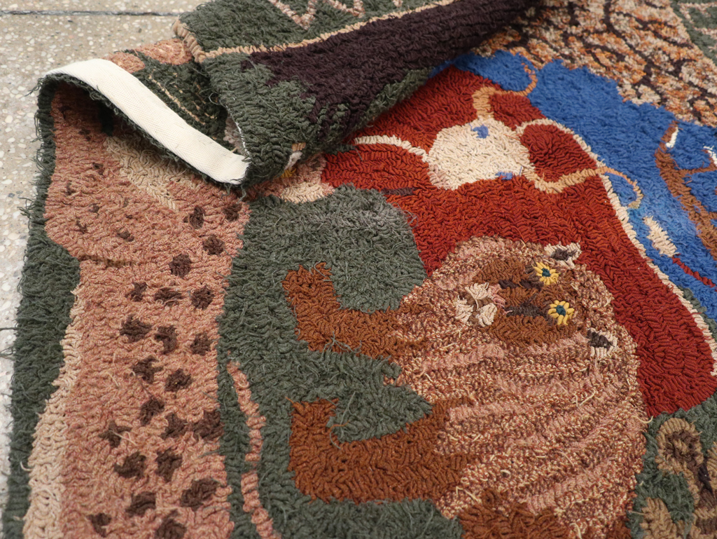 Vintage American Hooked Pictorial Throw Rug, No.31318 - Galerie Shabab