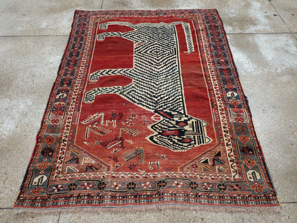 Antique Persian Qashqai Pictorial Accent Rug, No.31320 - Galerie Shabab