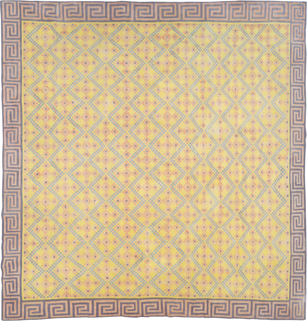 Vintage Indian Dhurrie Square Room Size Flatweave Carpet, No.31322 - Galerie Shabab