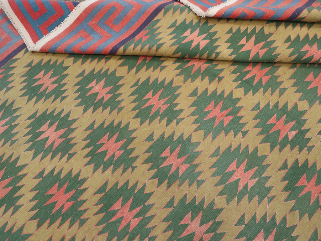 Vintage Indian Flatweave Dhurrie Room Size Carpet, No.31324 - Galerie Shabab