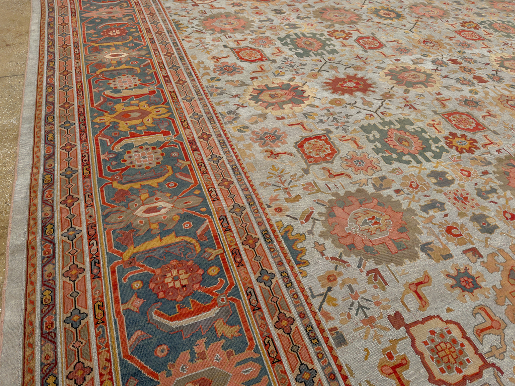 Antique European Mahal Oversize Carpet, No.31326 - Galerie Shabab