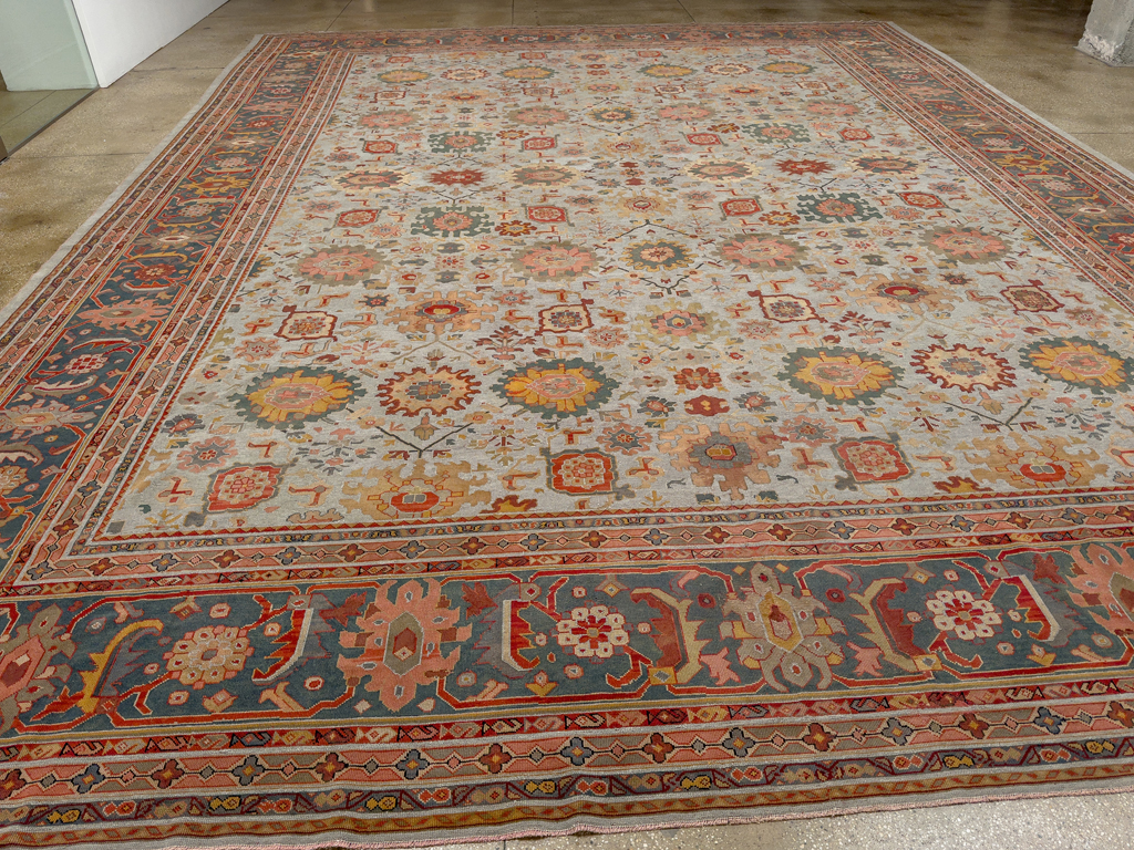 Antique European Mahal Oversize Carpet, No.31326 - Galerie Shabab