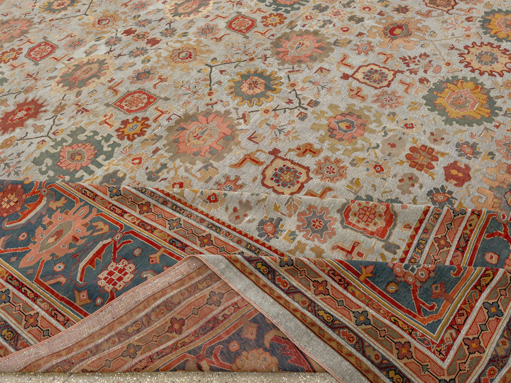 Antique European Mahal Oversize Carpet, No.31326 - Galerie Shabab
